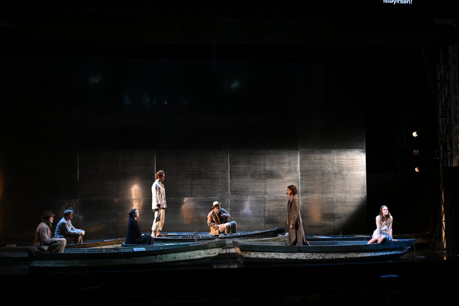 First Vice-President Mehriban Aliyeva attended performance of “The Seagull” (PHOTO)
