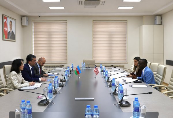 Azerbaijan, Liberia discuss media cooperation and digital ties (PHOTO)