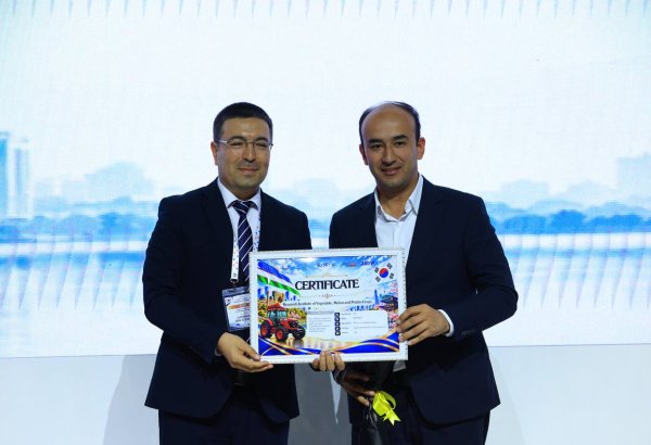 Uzbekistan receives 40 South Korean CNG tractors under agricultural project