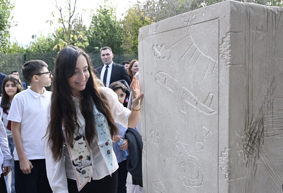 Heydar Aliyev Foundation VP Leyla Aliyeva attends traditional charity Autumn Festival – Harvest Day at ADA School (PHOTO)