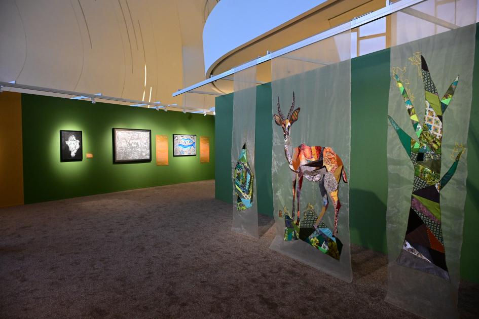 Heydar Aliyev Foundation VP Leyla Aliyeva and Alena Aliyeva attend official opening of Art Weekend (PHOTO)