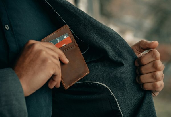 Arkadag records fastest growth in bank cards in Turkmenistan in 9 months