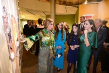 Heydar Aliyev Foundation VP Leyla Aliyeva and Alena Aliyeva attend official opening of Art Weekend (PHOTO)